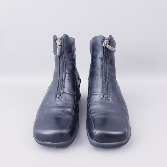 Aquatalia Womens Black Leather Square Toe Waterproof Zip Bootie Boot Shoe Size 8 - Picture 3 of 10